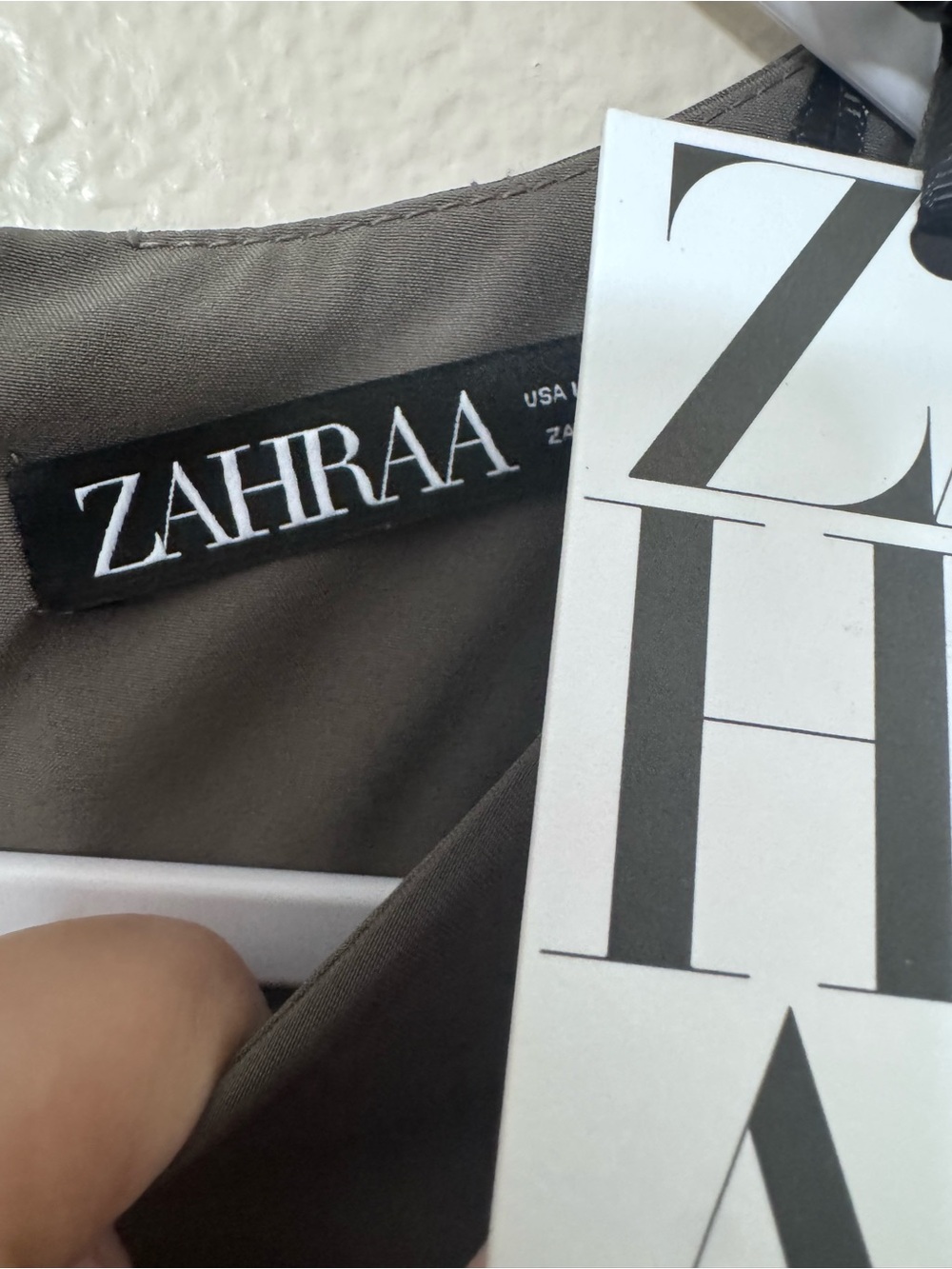 NWT Zahraa The Label Charcoal Tiered Maxi Dress L Smocked Cuff - Picture 7 of 10